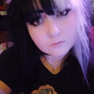 Meet your Posher, Justine